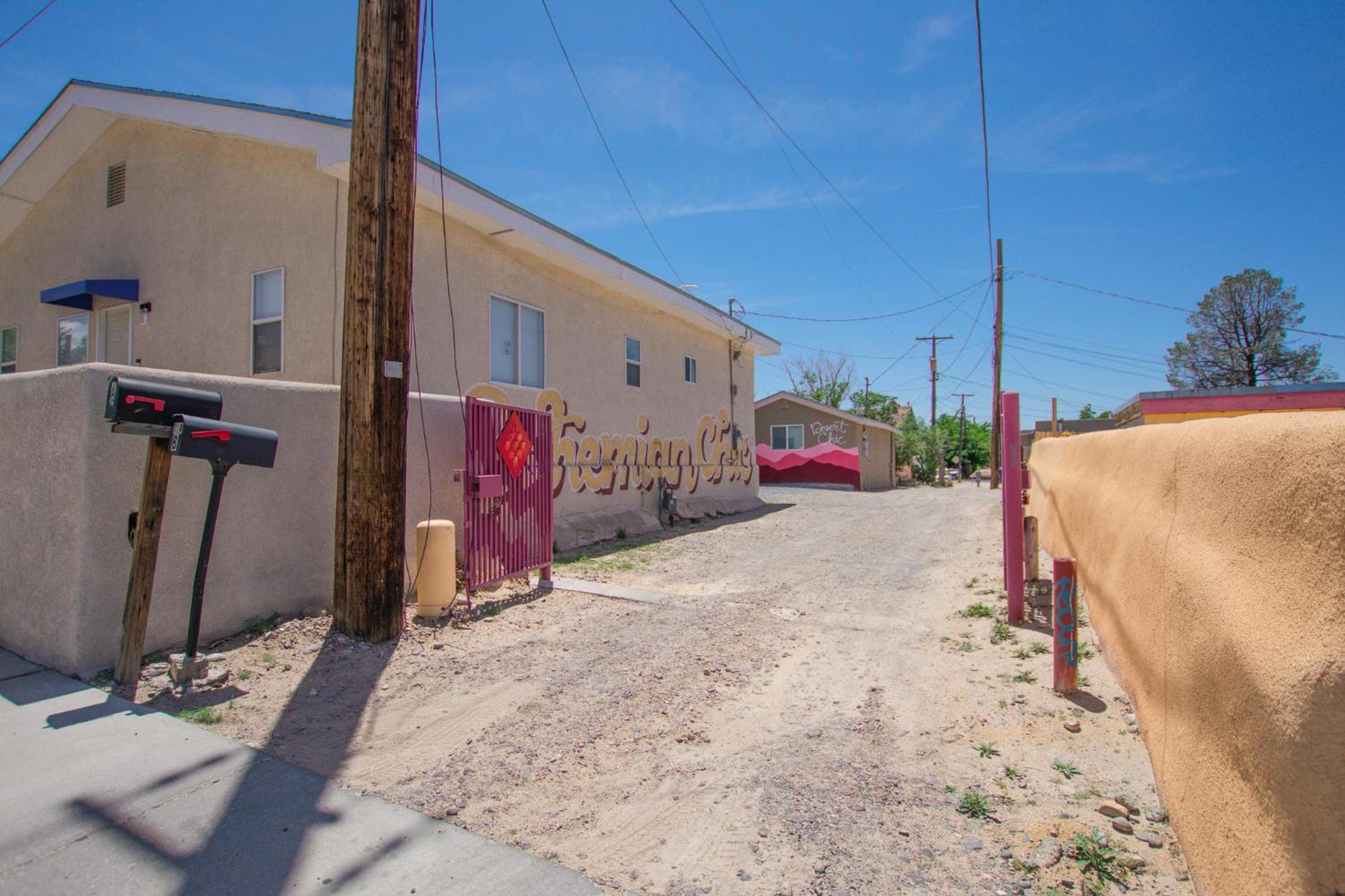 Villa Bohemian Chic An Eclectic Escape-Hot Tub-Pet Friendly-No Pet Fees! à Albuquerque Extérieur photo