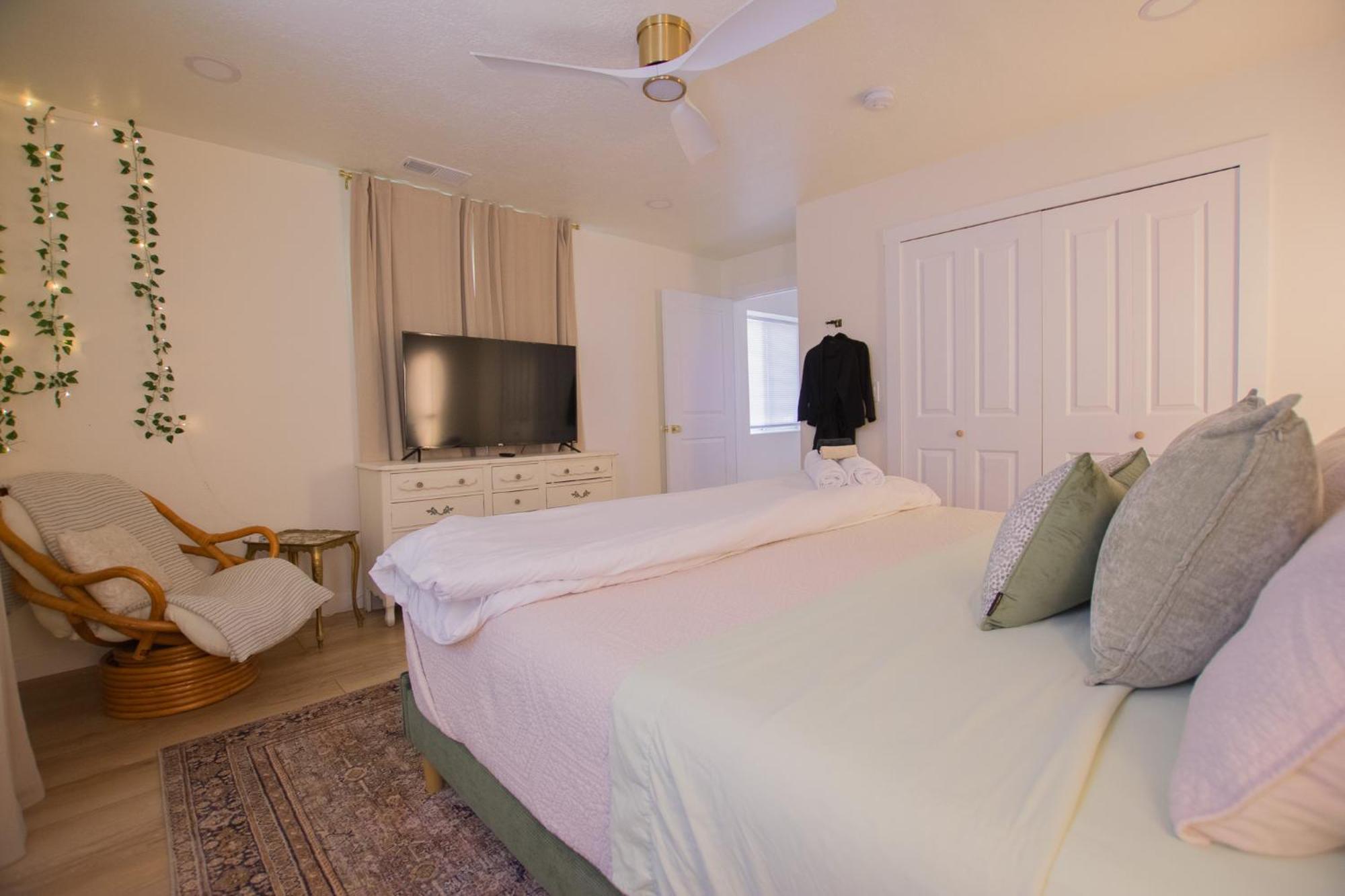Villa Bohemian Chic An Eclectic Escape-Hot Tub-Pet Friendly-No Pet Fees! à Albuquerque Extérieur photo